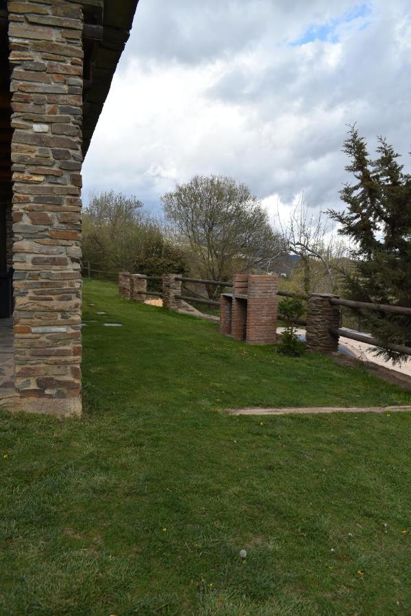 Villa Cortijo Jimenez - *