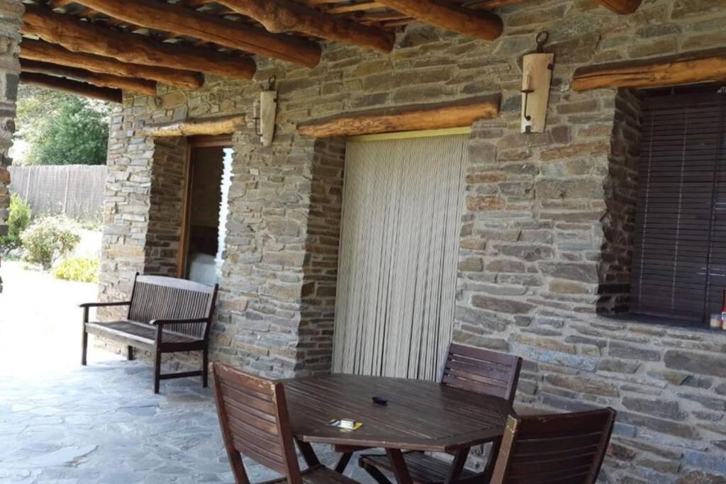 Cortijo Jimenez - *