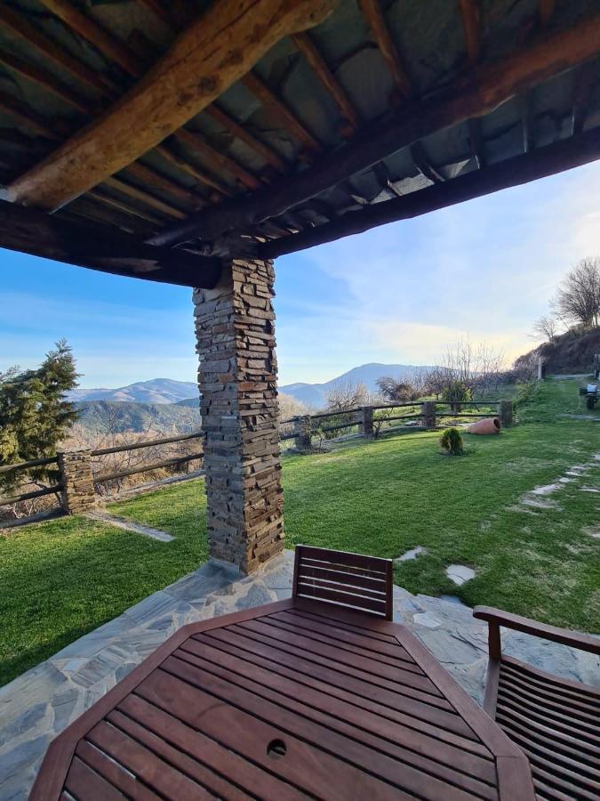 Cortijo Jimenez - *